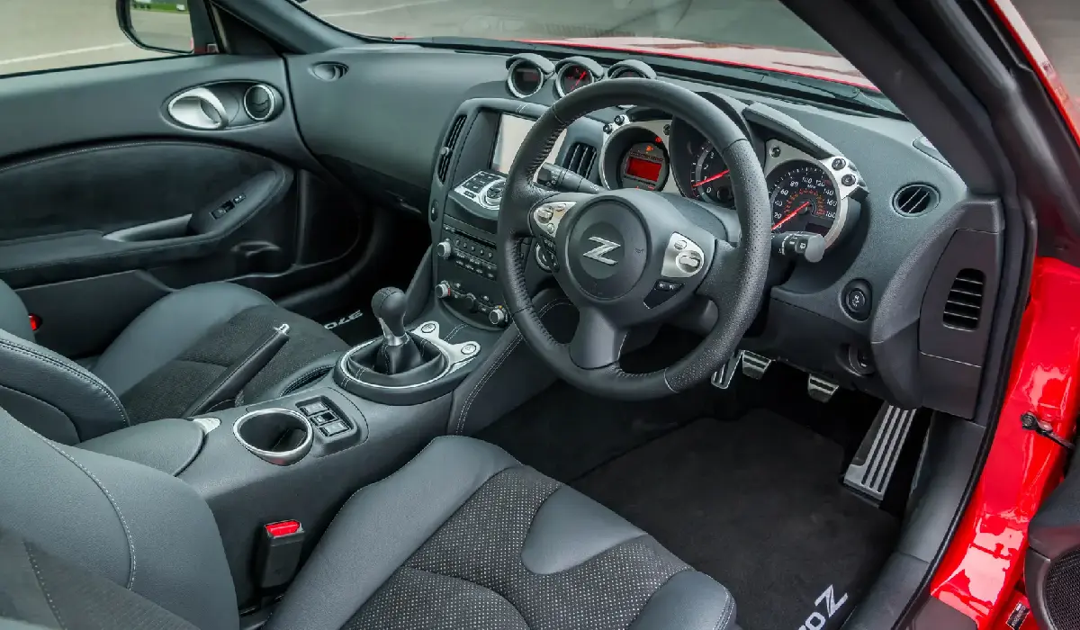 Nissan - 370z (Z34) - Car Rentals Near me - Used Cars Near me - Exclusive Concierge Club.webp